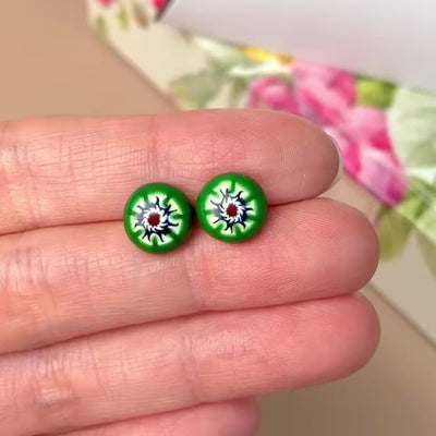 Full Bloom Stud Earrings (8mm)