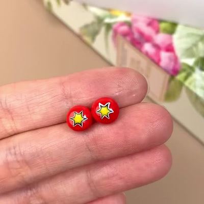 Full Bloom Stud Earrings (8mm)