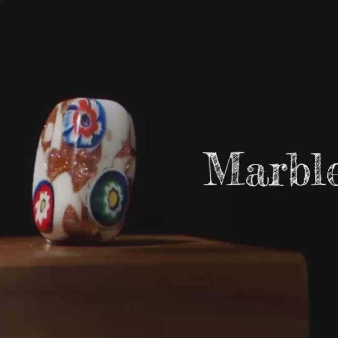 Marble White Legend Necklace IV