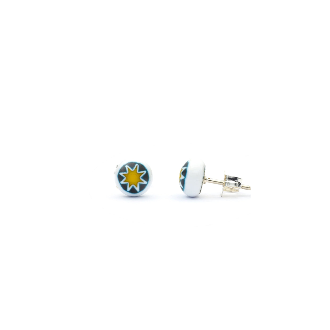 Art · Simple Stud Earrings 6mm - White - Earrings