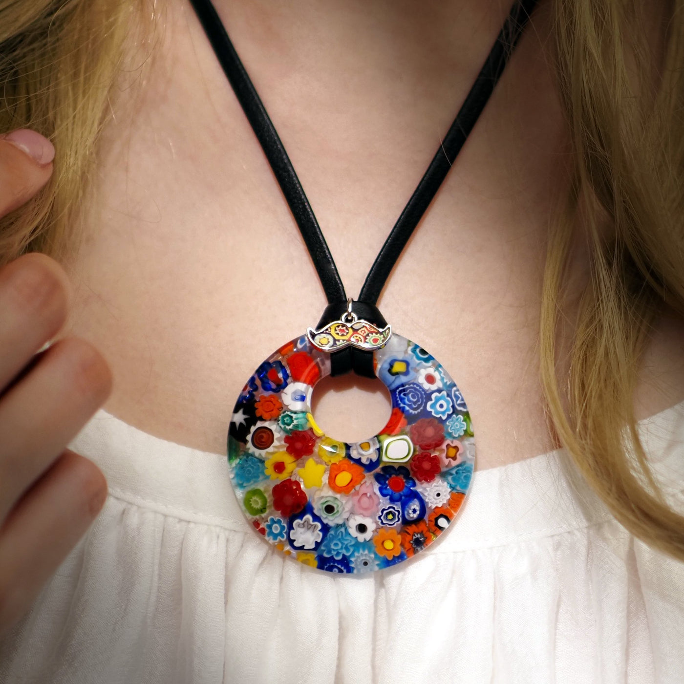 Full Bloom Round Pendant - 20+2 inch - Pendant