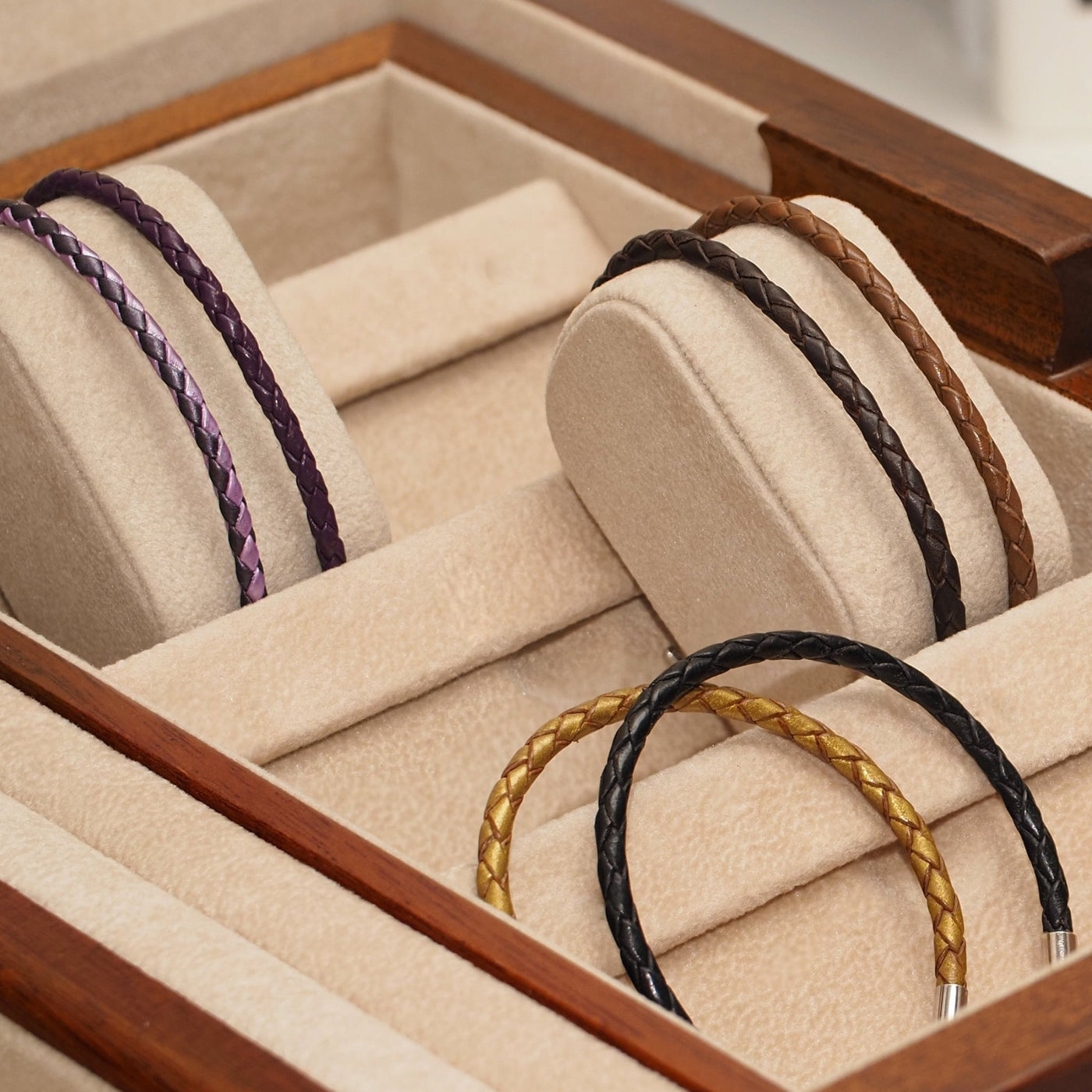 Gold Leather Bracelet - Medium | For wrist 15.8 - 18cm - Bracelet