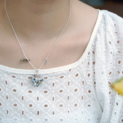 THE KISS | Classic Silver Double Heart Necklace - Silver - Pendant Necklace