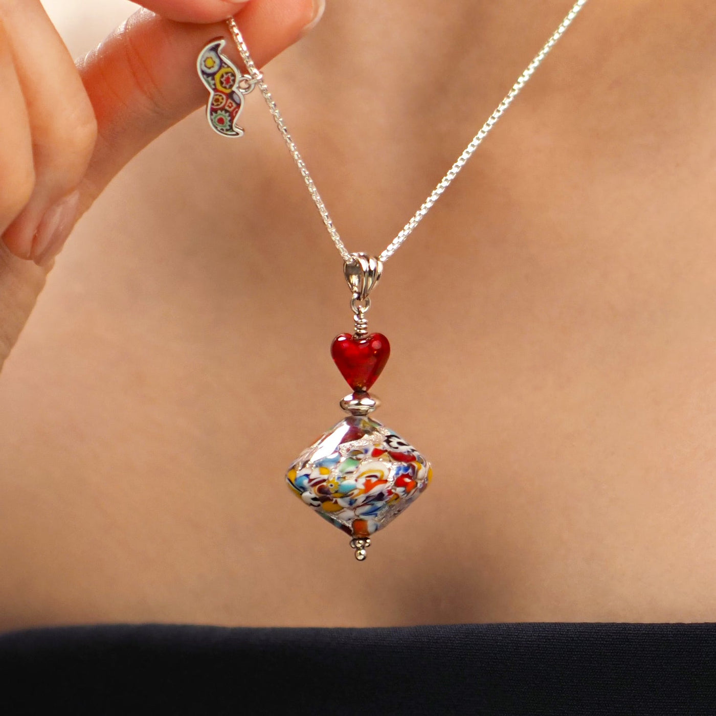 THE KISS | Elegance Pendant Necklace - Silver x Red Ball - Pendant Necklace